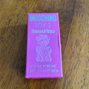 Moschino Toy 2 Bubble Gum Eau de Toilette - Vibrant Pink